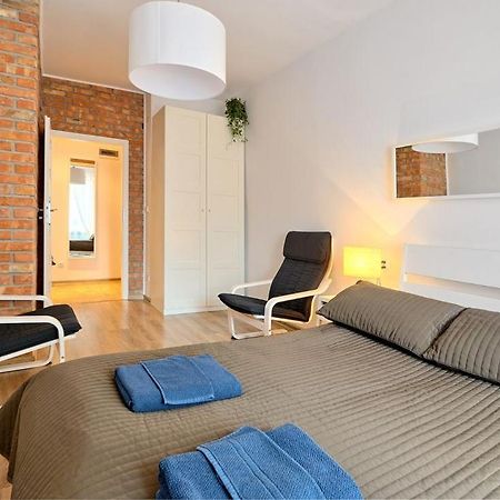 Lovely Apartment クラクフ エクステリア 写真